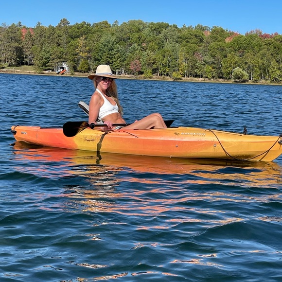 Meet your Posher, Dawn - Picture 3 of 8